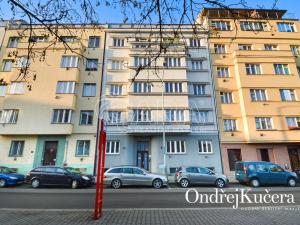 Pronájem bytu 1+kk, Praha - Nusle, K podjezdu, 29 m2