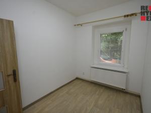 Prodej bytu 2+1, Milovice - Mladá, Zátopkova, 59 m2