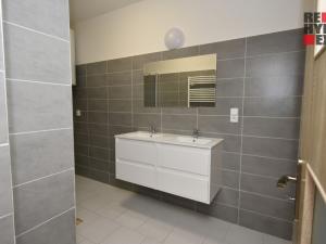 Prodej bytu 2+1, Milovice - Mladá, Zátopkova, 59 m2