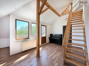 Pronájem bytu 4+1, Osek, Obránců míru, 159 m2