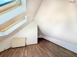 Pronájem bytu 4+1, Osek, Obránců míru, 159 m2