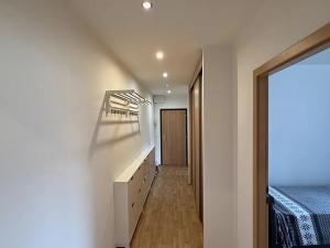 Pronájem bytu 3+1, Praha - Komořany, Za sídlištěm, 67 m2