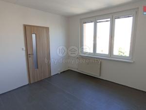 Pronájem bytu 3+1, Žatec, Šafaříkova, 66 m2