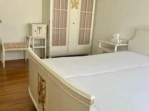 Pronájem bytu 3+1, Praha - Braník, Vavřenova, 93 m2