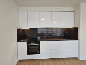 Prodej bytu 3+kk, Praha - Vršovice, Moskevská, 80 m2