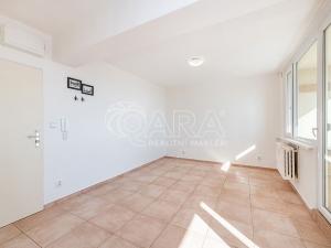 Prodej bytu 1+1, Kralupy nad Vltavou, sídl. Hůrka, 27 m2