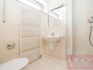 Pronájem rodinného domu, Průhonice, Františka Zemana, 400 m2
