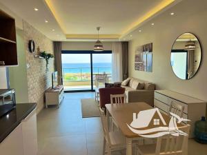 Prodej bytu 2+kk, Trikomo, Kypr, 71 m2