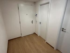 Pronájem bytu 2+kk, Praha - Hloubětín, Hloubětínská, 55 m2