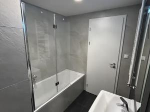 Pronájem bytu 2+kk, Praha - Hloubětín, Hloubětínská, 55 m2