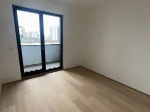 Pronájem bytu 2+kk, Praha - Hrdlořezy, V třešňovce, 57 m2
