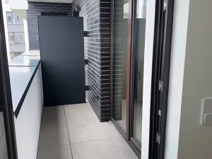 Pronájem bytu 2+kk, Praha - Hrdlořezy, V třešňovce, 57 m2