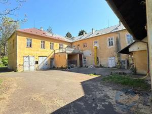 Prodej domu, Holasovice, 3764 m2