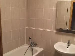 Pronájem bytu 1+kk, Praha - Modřany, Pískařská, 50 m2