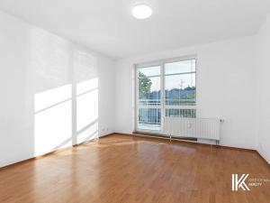 Pronájem bytu 3+kk, Pardubice, Dubová, 75 m2