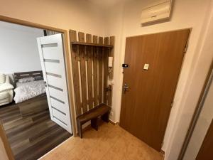 Pronájem bytu 1+kk, Hradec Králové - Pražské Předměstí, Baarova, 32 m2