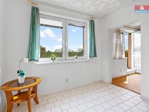 Pronájem bytu 1+1, Milovice, Mírová, 31 m2