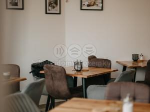 Pronájem restaurace, Horoušany - Horoušánky, Hlavní, 79 m2