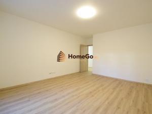 Pronájem bytu 2+1, Praha - Nusle, U gymnázia, 72 m2