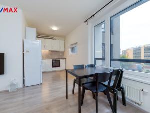 Pronájem bytu 2+kk, Praha - Střížkov, Makedonská, 60 m2