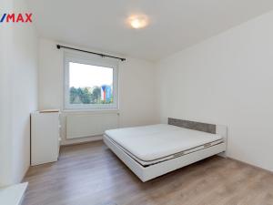 Pronájem bytu 2+kk, Praha - Střížkov, Makedonská, 60 m2