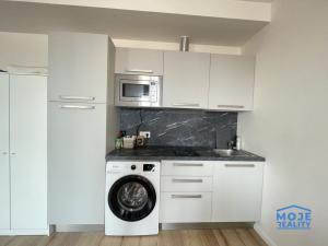 Pronájem bytu 2+kk, Plzeň - Jižní Předměstí, Kotkova, 54 m2