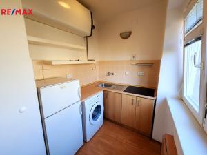 Pronájem bytu 1+1, Hradec Králové, Labská kotlina, 23 m2