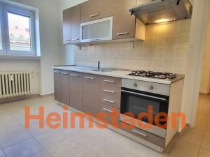 Pronájem bytu 2+1, Havířov - Město, Třeneckého, 49 m2