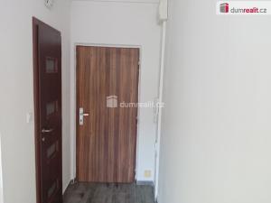 Pronájem bytu 1+1, Děčín - Děčín IX-Bynov, Na Pěšině, 34 m2