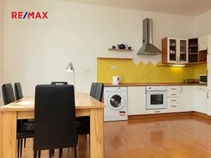 Pronájem bytu 3+kk, Praha - Vršovice, 28. pluku, 84 m2