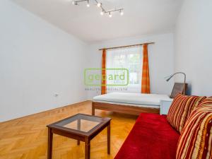 Pronájem bytu 2+kk, Praha - Holešovice, U průhonu, 46 m2