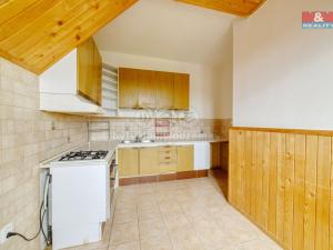 Prodej bytu 3+1, Mariánské Lázně - Hamrníky, třída Vítězství, 70 m2