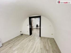 Pronájem komerční nemovitosti, Mikulov, Zámecká, 30 m2