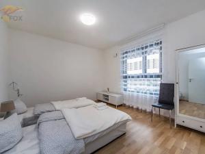 Pronájem bytu 3+kk, Praha - Modřany, Zlochova, 83 m2