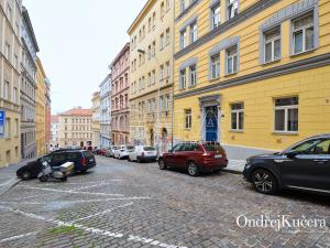 Pronájem bytu 1+1, Praha - Žižkov, Přibyslavská, 40 m2