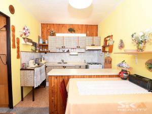 Prodej bytu 3+1, Louny, Školní, 69 m2