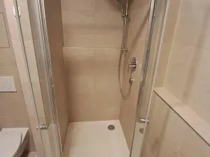 Pronájem bytu 1+kk, Praha - Černý Most, Dobrovolného, 37 m2