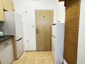 Pronájem bytu 2+kk, Praha - Nusle, Čestmírova, 50 m2