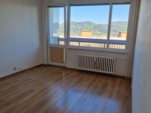 Pronájem bytu 2+1, Děčín - Děčín VI-Letná, 70 m2