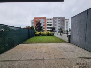 Pronájem bytu 1+kk, Praha - Letňany, Hlučkova, 56 m2