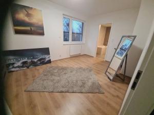 Pronájem bytu 3+1, Praha - Dolní Chabry, Do rybníčků, 120 m2