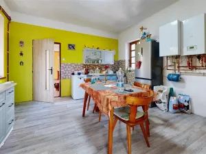 Prodej komerční nemovitosti, Mikulášovice, 1570 m2