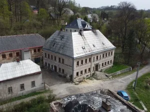 Prodej komerční nemovitosti, Mikulášovice, 1570 m2