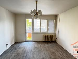 Pronájem bytu 3+1, Hradec Králové, Severní, 60 m2