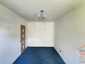 Pronájem bytu 3+1, Hradec Králové, Severní, 60 m2