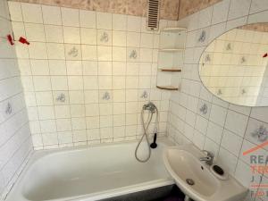Pronájem bytu 3+1, Hradec Králové, Severní, 60 m2