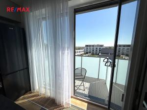 Pronájem bytu 2+kk, Praha - Ďáblice, Oldřichovská, 59 m2