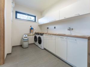 Prodej rodinného domu, Unhošť, Na Lukách, 221 m2