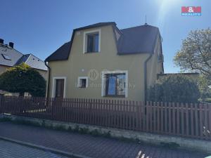 Prodej rodinného domu, Praha - Dolní Měcholupy, U svornosti, 129 m2