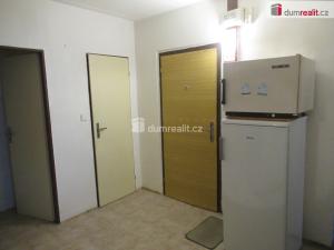 Pronájem bytu 3+1, Praha, Proutěná, 70 m2